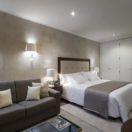 Casa Vilella 4* Sup מלון 4*