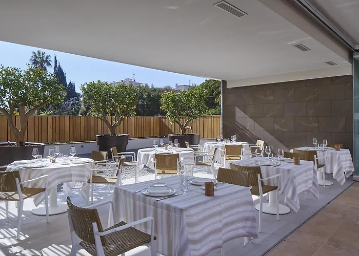 Hotel Casa Vilella 4* Sup 4*