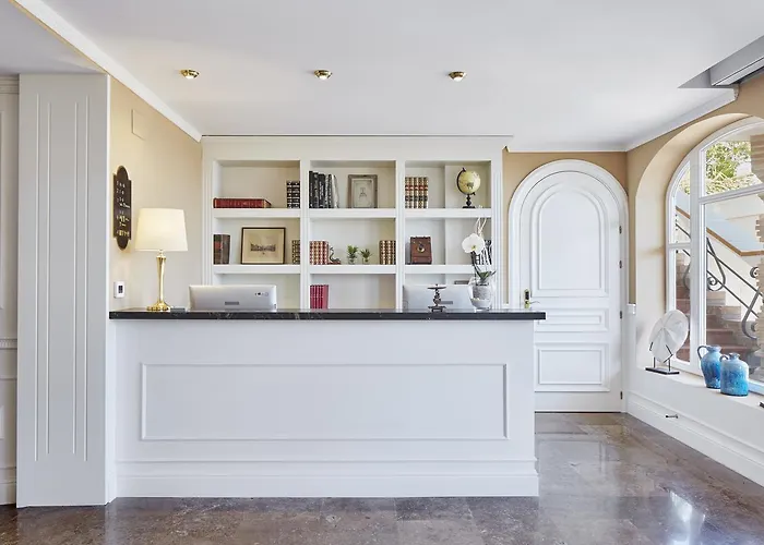 Casa Vilella 4* Sup 4* Sitges